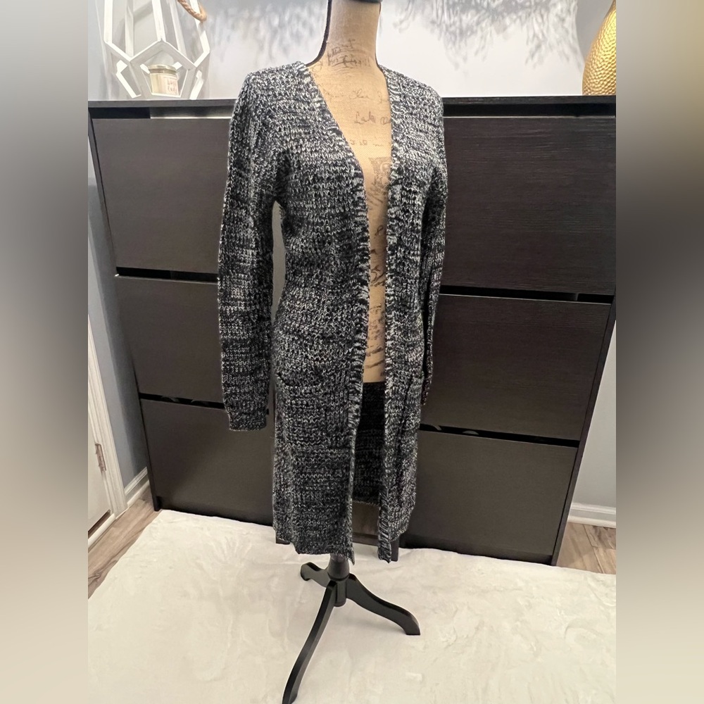 Gray/Black speckled knitted cardigan sweater, size Small, great condition
